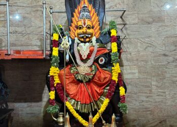 தூத்துக்குடி ஸ்ரீசித்தர் பீடத்தில் வரும் 19ம்தேதி மஹா பிரத்தியங்கிராதேவிக்கு மிளகாய் வற்றல் யாகம் கடன்தொல்லை நீங்கி செல்வம் பெருக சிறப்பு வழிபாடு