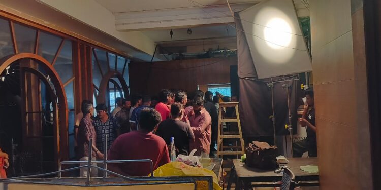 மதுரை தனியார் ஹோட்டலில் நடிகர் விஜய் சேதுபதி மற்றும் நடிகை லிஜோமோல் நடிக்கும் பெயரிடப்படாத திரைப்படபடப்பிடிப்பு