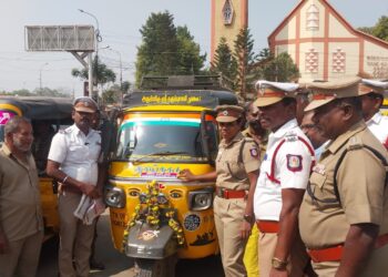 மதுரையில் சாலை பாதுகாப்பு விழிப்புணர்வு பிரச்சாரம்