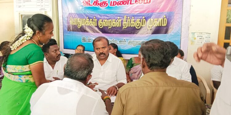 40 வருடமாக போடப்படாத சாலைகள் தற்போது போடப்பட்டு வருகிறது போக்குவரத்து நெரிசலை குறைக்கும் வகையில் பல்வேறு திட்டங்கள் தயார் : குறைதீர்க்கும் முகாமில் மேயா் ஜெகன் பொியசாமி தகவல்!””