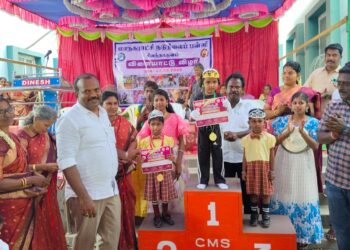 கல்விதான் அனைவருக்கும் அசைக்க முடியாத சொத்து பள்ளி விழாவில் மேயா் ஜெகன் பொியசாமி பேசினாா்.