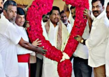 தி. மு. க. ஓன்றிய செயலாளர் இளையராஜா தலைமையில் மீனவ சங்கங்கள் அமைச்சருக்கு நன்றி தெரிவிப்பு