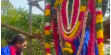 தூத்துக்குடி ஸ்ரீசித்தர் பீடத்தில் சாக்தஸ்ரீ” சற்குரு சீனிவாச சித்தர் தலைமையில் சனிப்பெயர்ச்சி விழா : சனீஸ்வரருக்கு மஹா யாகத்துடன் 64 வகை அபிஷேகம், சிறப்பு வழிபாடுகள் வெகு சிறப்பாக நடைபெற்றது. பக்தர்கள் திரளாக பங்கேற்பு!!