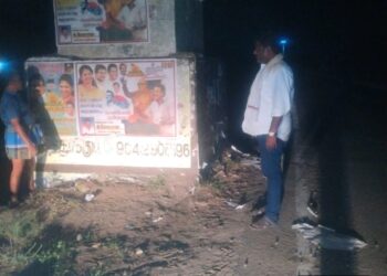 234 தொகுதிகளிலும் திமுக வெற்றி பெற வேண்டும் திமுக சுவரொட்டி ஓன்றிய செயலாளர் இளையராஜா தலைமையில் ஓட்டப்பிடாரம் தொகுதி முழுவதும் சாதனை