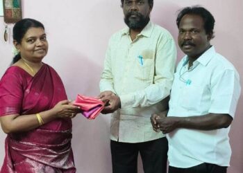 முதல்வர் ஸ்டாலின் பத்திரிகையாளர்களுக்கு ஓய்வூதியம் உயர்த்தி உத்தரவிட்டதற்கு அமைச்சர் கீதாஜீவனை பத்திரிகையாளர்கள் சந்தித்து  நன்றி தெரிவித்துக் கொண்டனர்.