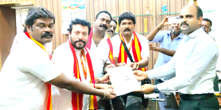 தூத்துக்குடி சட்டமன்ற தொகுதி த.வெ.க., வேட்பாளர் நடிகர் ஸ்ரீநாத் வேட்பு மனுத் தாக்கல்!